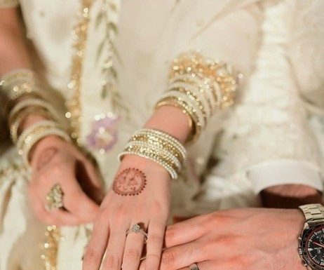 Top Mistakes to Avoid When Searching for an Elite Partner Online Top Mistakes to Avoid When Searching for an Elite Partner Online